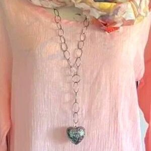Floral Embossed Puffy Heart Long Lagenlook Y Necklace